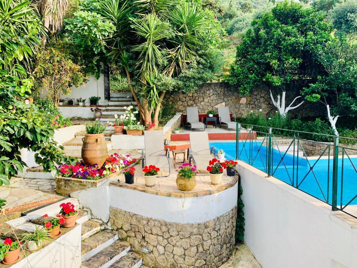 Ermones Odyssesas Bungalow Vátos المظهر الخارجي الصورة